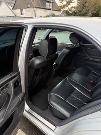 صورة 8 لـ 1999 Mercedes-BENZ E 280