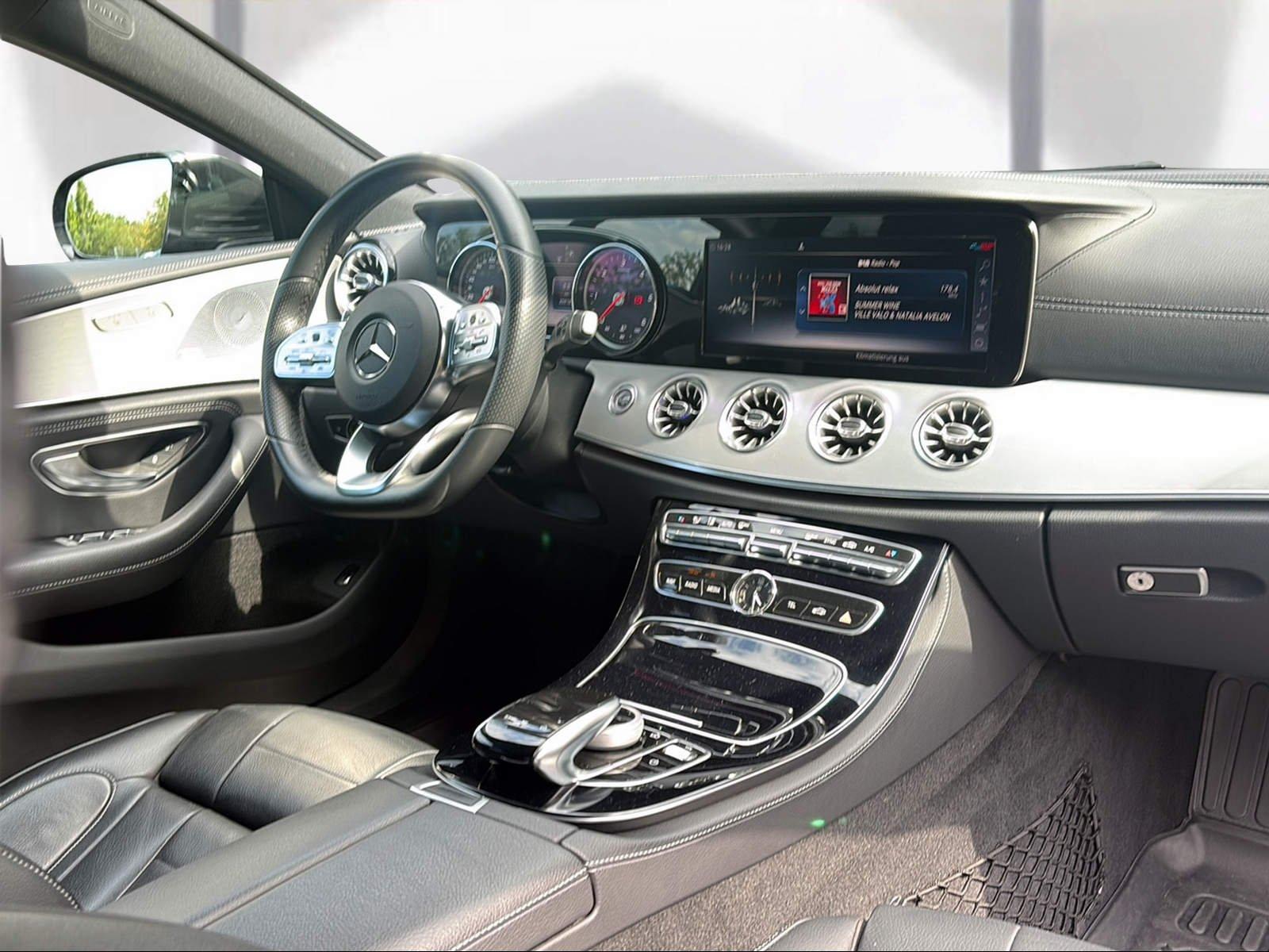 Mercedes-Benz CLS 300 d Coupé AMG DSC 360° BURMESTER MULTIBEAM