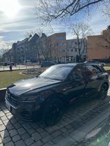 Volkswagen Touareg 3.0 V6 R-Hybrid 4MOTION Vollausstatt.