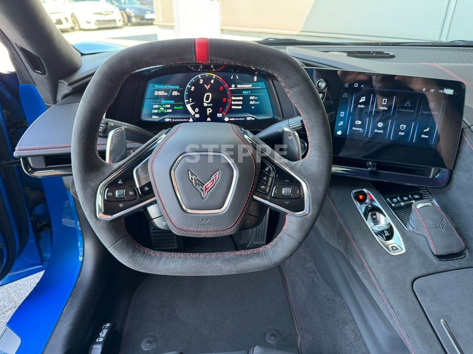 Corvette C8 Stingray Coupe 6,2 V8 3LT Europamodell STEPPE