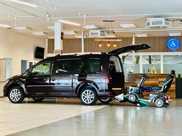 showroom-image-main