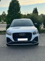 Audi Q2 40 TFSI S tronic quattro S line S line - Audi Q2 von privat