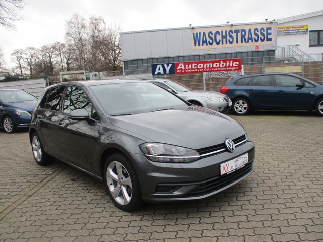 Volkswagen Golf VII Lim. Trendline Automatik  2.Hand Tüv -n