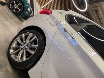 BMW 225 Active Tourer *HEAD-UP*KAMERA*NAVI*ACC*