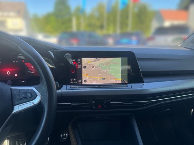 Golf VIII Active 1.5 TSI LED Navi AHK Climatroni
