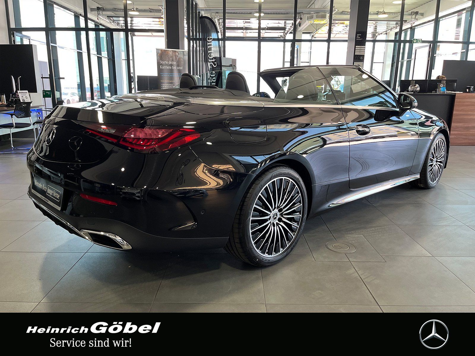 Fahrzeugabbildung Mercedes-Benz CLE 200 AMG+HUD+360°+LED+MEMORY+AMBIENTE+CARPLAY