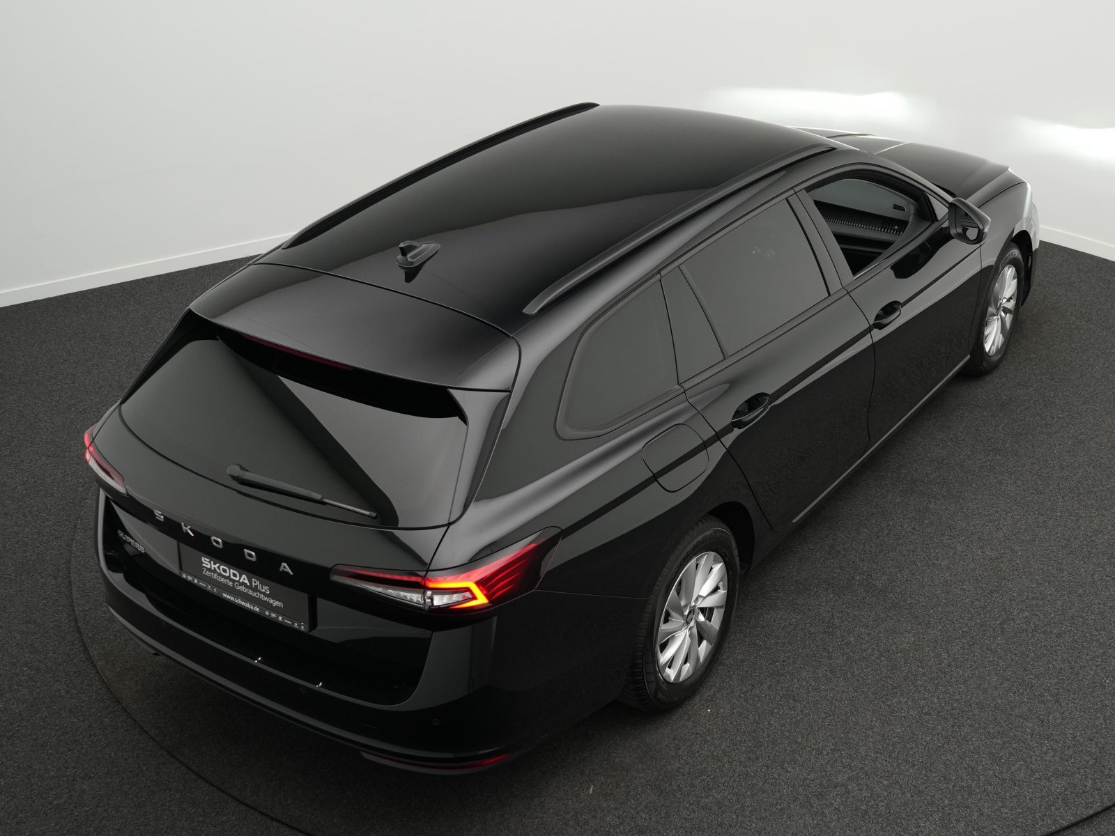 Skoda Superb - Bild 21