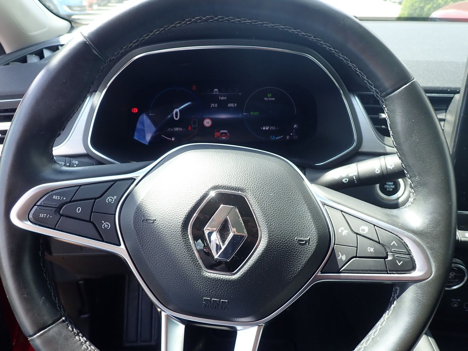 Fahrzeugabbildung Renault Captur Intens E-TECH 160 PlugIn