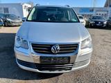 Volkswagen Touran Trendline 7Sitzer*Tempomat*Navi*Bluetooth - Volkswagen Touran aus 2010