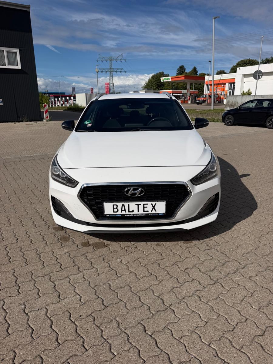 Hyundai i30 cw Passion +
