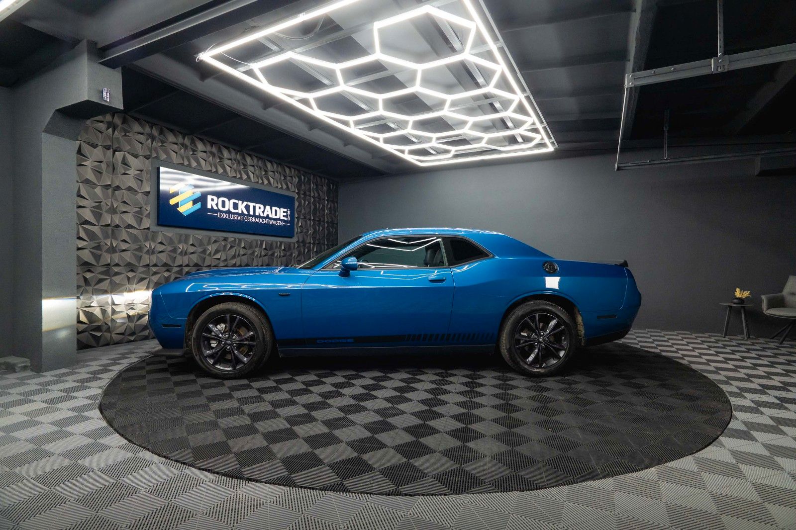Fahrzeugabbildung Dodge Challenger 3.6 V6 4x4 GT SRT Styling *LED*19%*