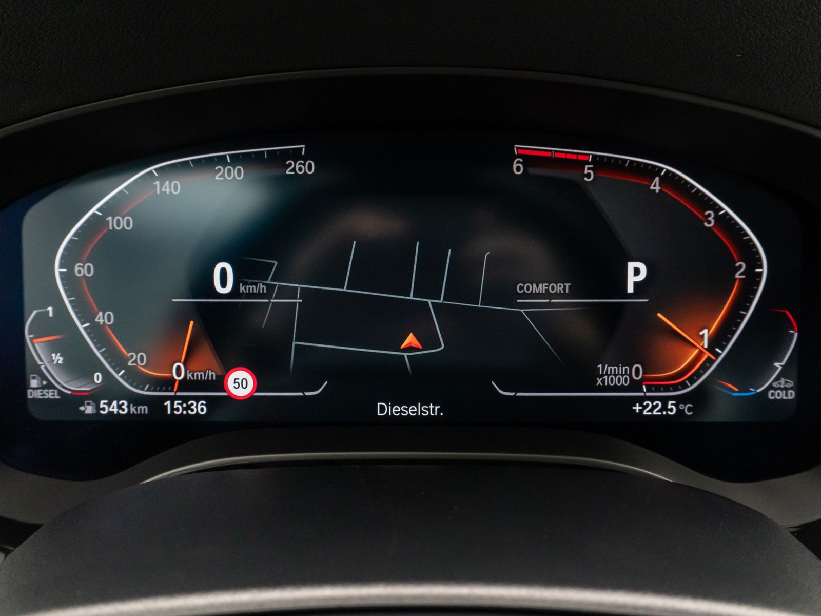 Fahrzeugabbildung BMW 520d xD HUD Kamera HiFi Alarm AHK FernlichtAssis