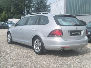 Volkswagen Golf - 6