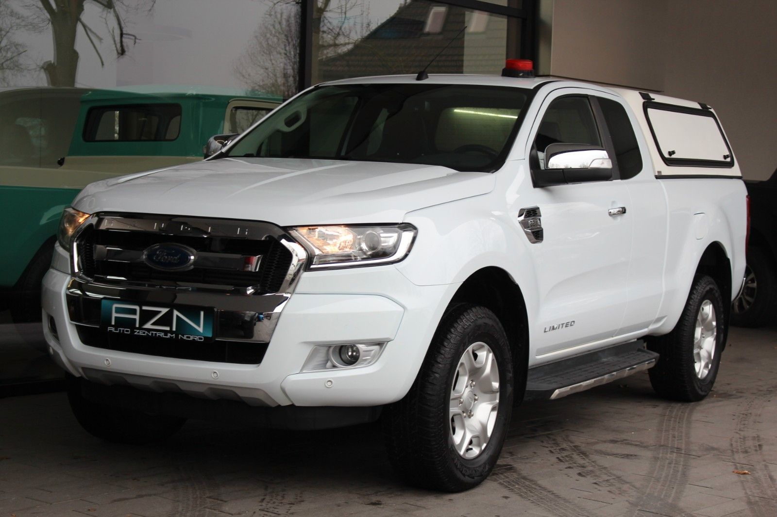 Ford Ranger 3.2 TDCi Limited Extrakabine Standheizung foto 9