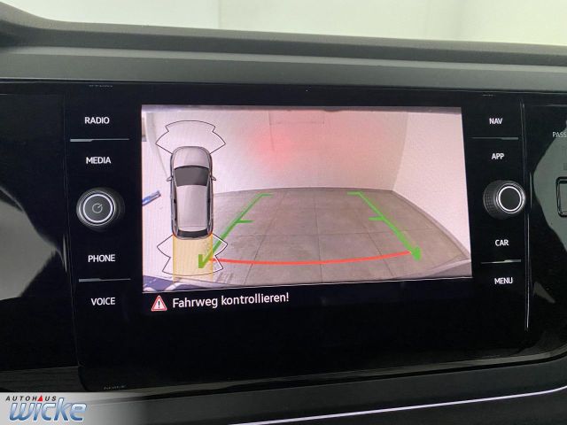 Polo 1.0 TSI DSG R-Line KLIMA REAR VIEW PDC