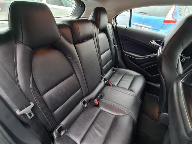 Mercedes-Benz A 180 Leder-Nappa/LED/Navi/Kamera/Sitzh.