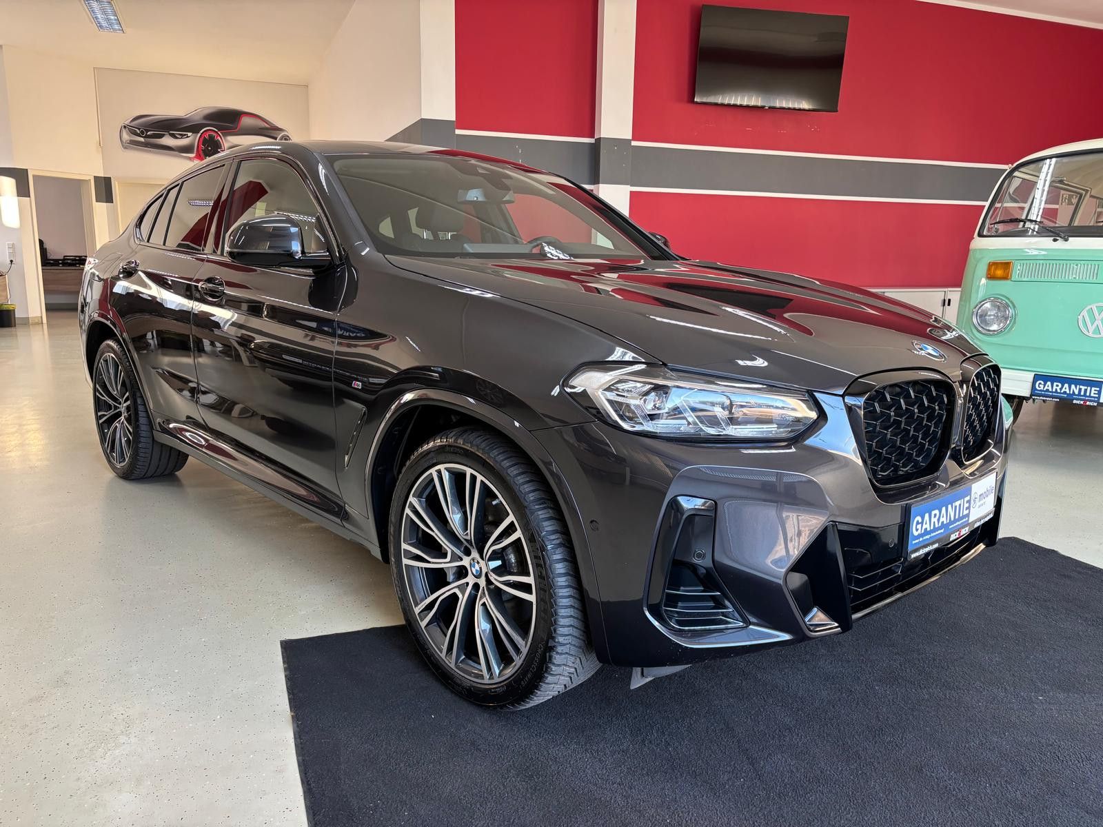 Fahrzeugabbildung BMW X4 xDrive 30 d M Sport PANO*MATRIX*HIFI*PROF*21"