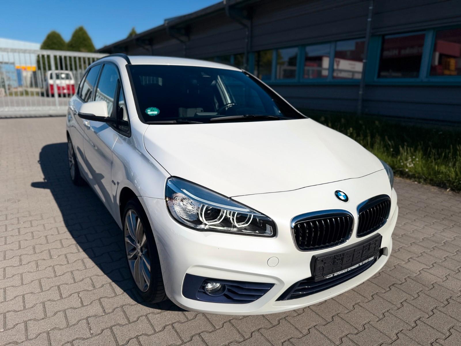 BMW 220 d Active Tourer Sport Line Familienfahrzeug
