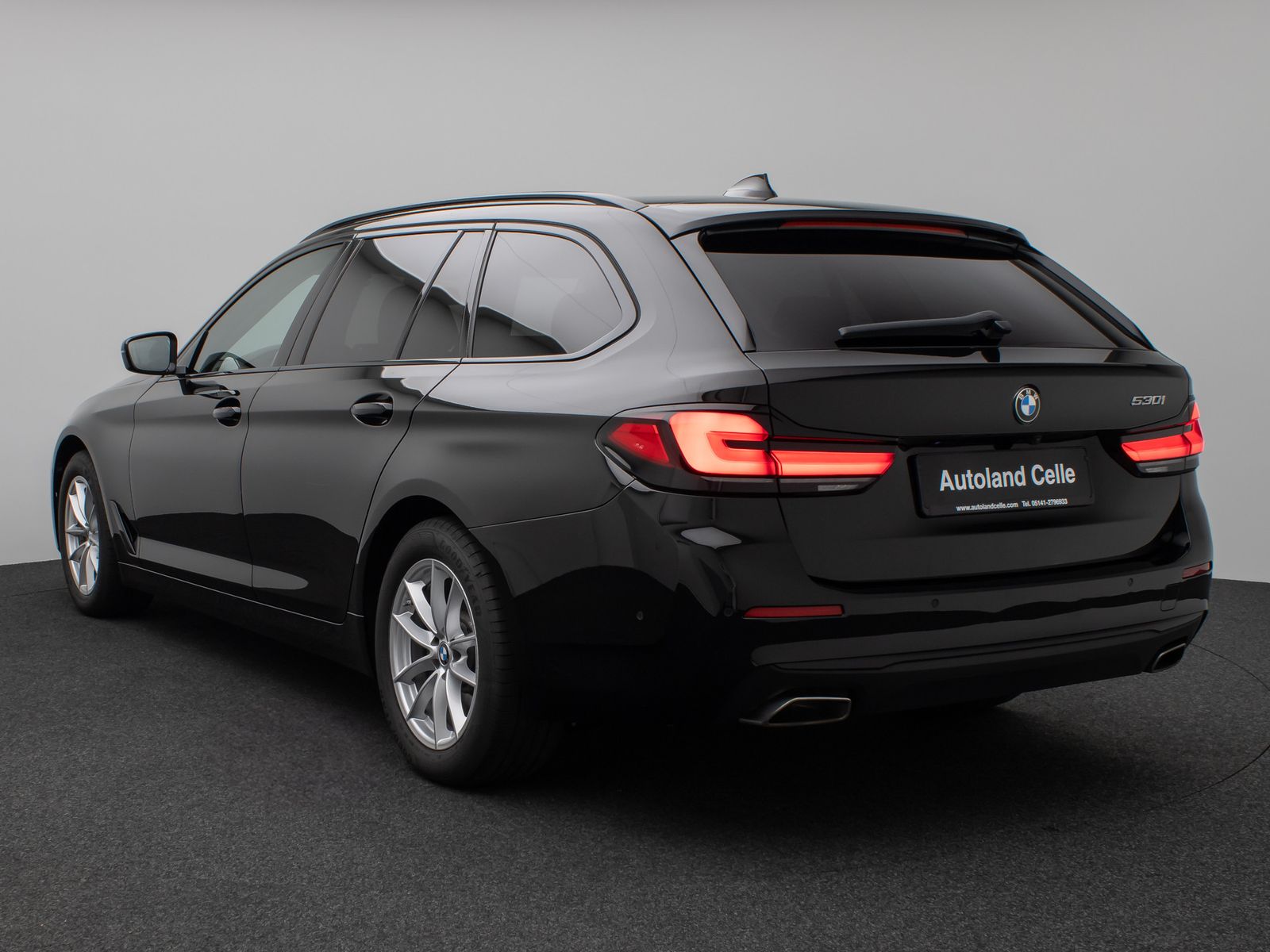 Fahrzeugabbildung BMW 530i Kamera DAB CockPitPro Leder Alarm LED