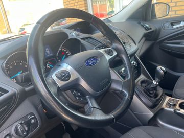Ford Kuga - 9