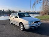 Volkswagen Golf GTI Optik, HU/AU bis 11.27, NUR bis 11.4. - Volkswagen Golf aus 1996: GTI