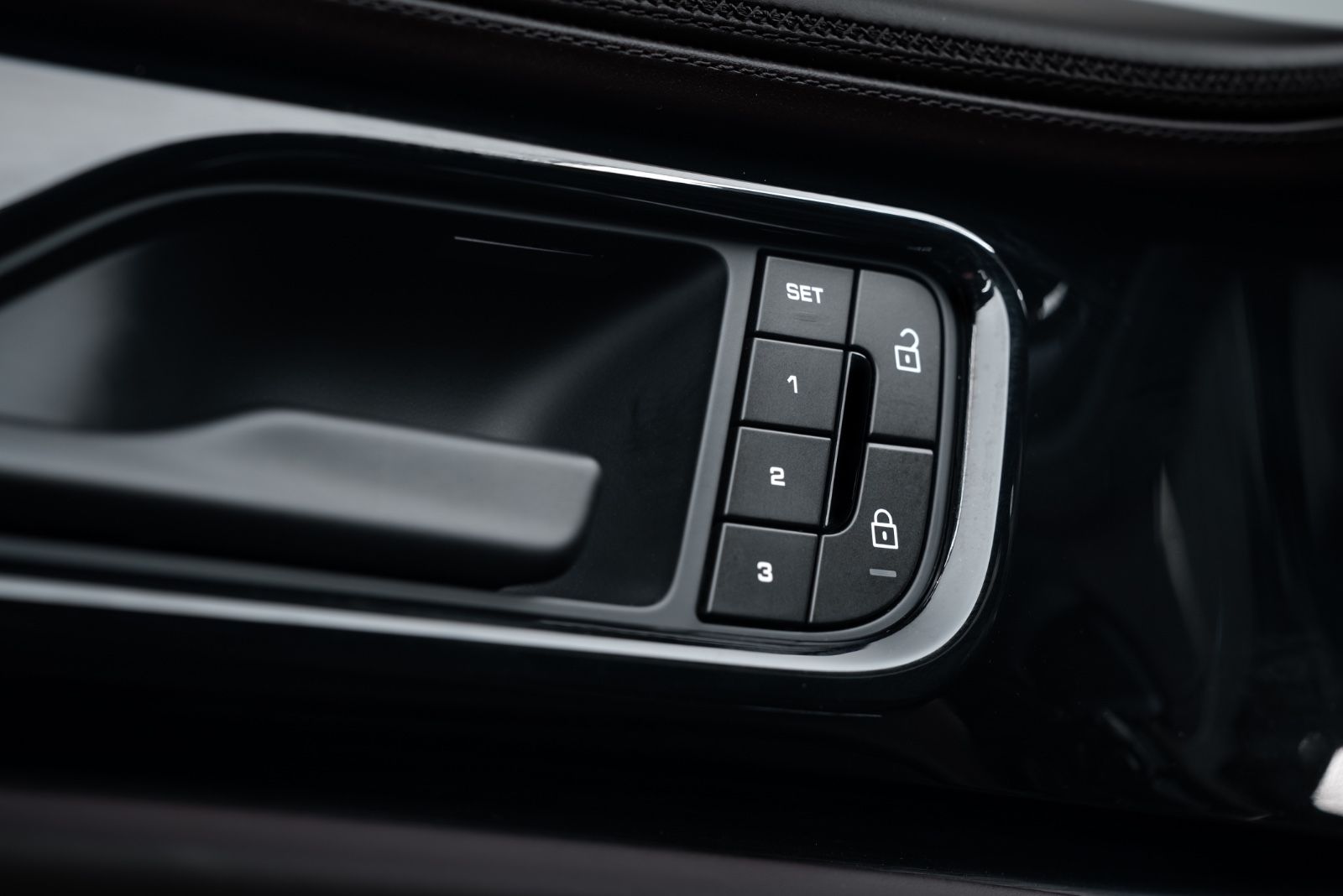 Fahrzeugabbildung Porsche Panamera GTS BURMESTER/PANO/PDLS+/STANDHEIZUNG