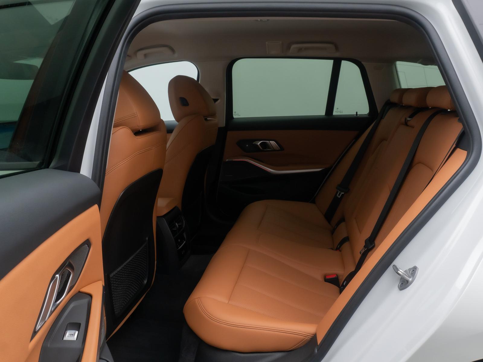 BMW 330 i Komfort HUD Kamera H/K Leder Sport 18Zoll, миниатюра 26