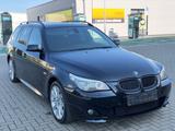 BMW 525d Automatik xDrive touring M Packet - BMW 525 aus 2008: Kombi