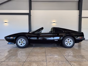 1982 Ferrari 308 — фото 1