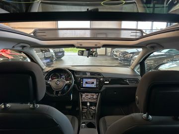 Volkswagen Touran *7 Sitzer*NAV*PANO**3-ZONEN*