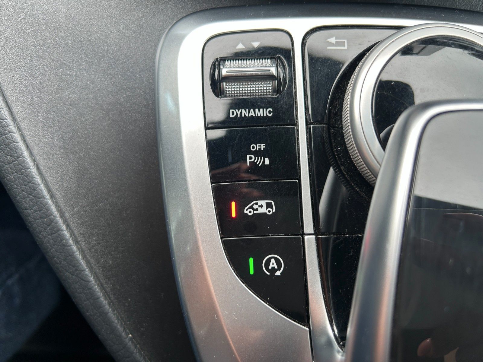 Fahrzeugabbildung Mercedes-Benz V 250 d EDITION AMG elektr Türen DISTRONIC