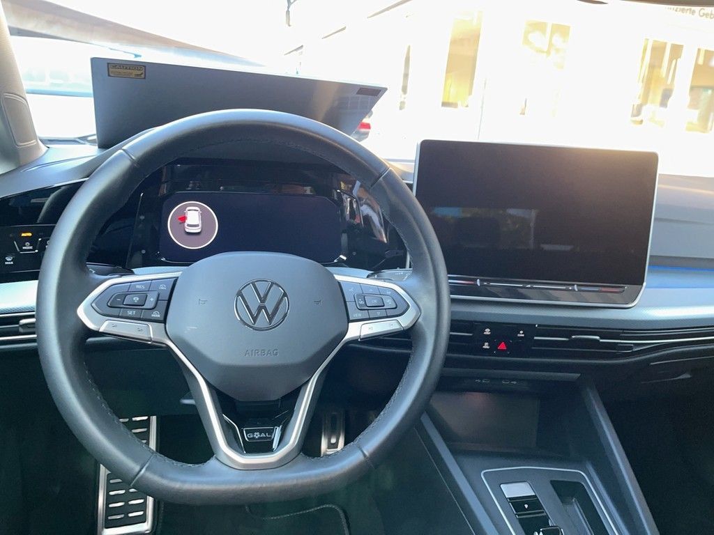 Volkswagen Golf - Bild 10