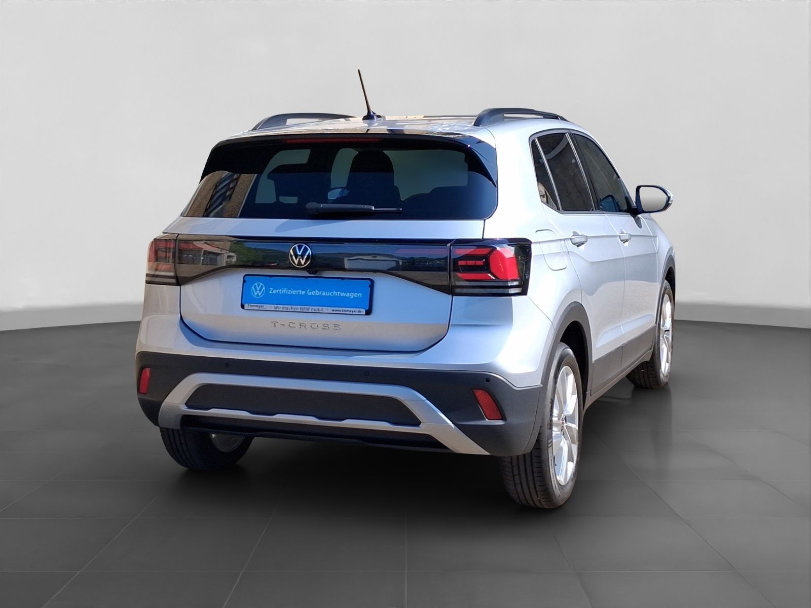 Volkswagen T-Cross 1.0 TSI DSG LIFE LM17 KAMERA SITZHZ KEYL foto 3