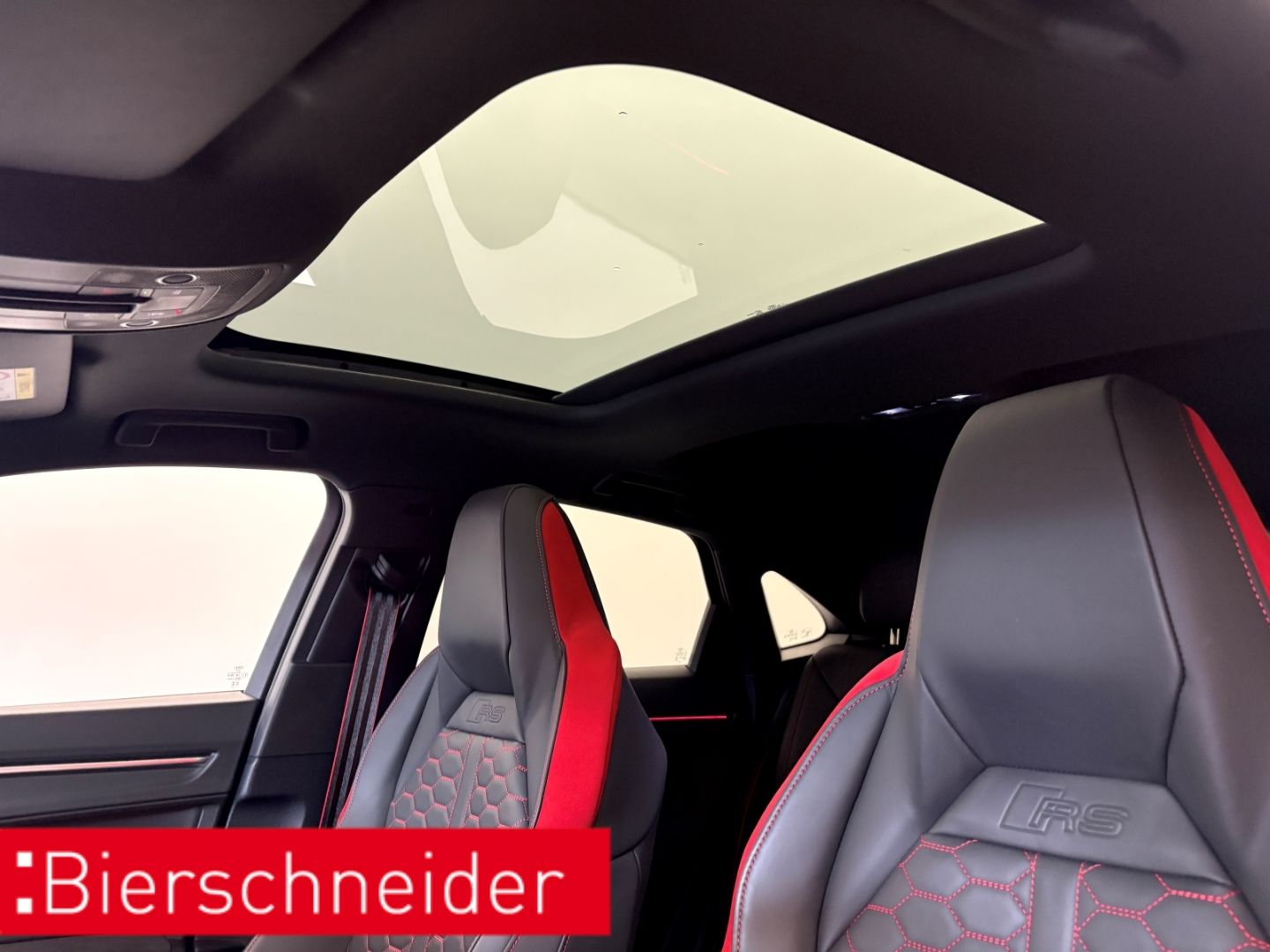 Audi RSQ3 - Bild 15
