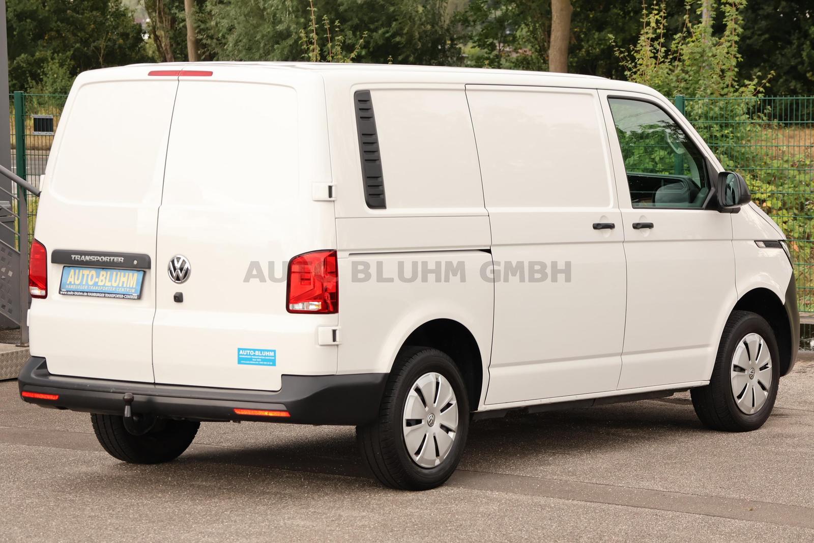 Volkswagen T6. TDI-SCR Kasten KR Klima AHK 2,5T 3-Sitze Cam