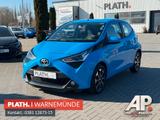 Toyota Aygo AYGO x-play club - blaue Toyota Aygo (X)