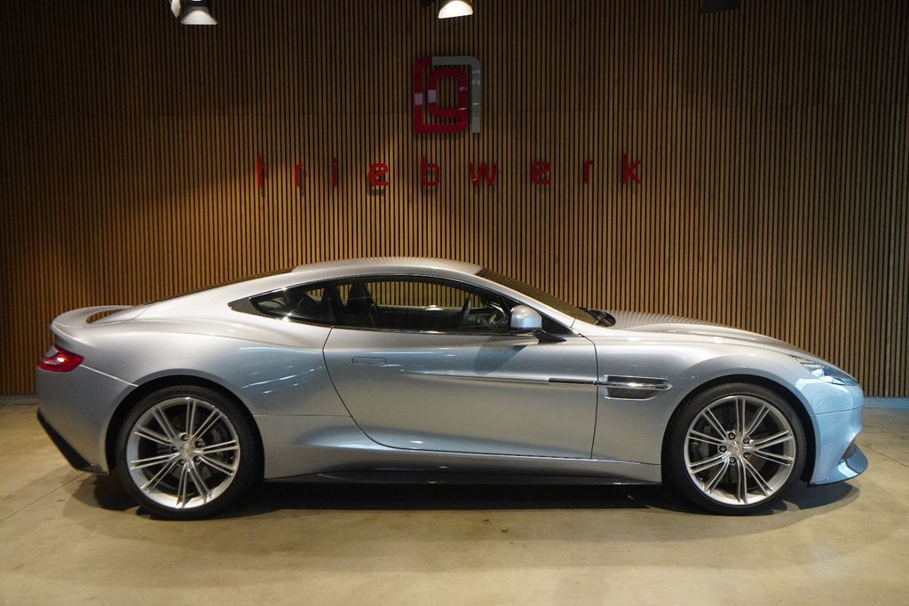 Aston Martin Vanquish