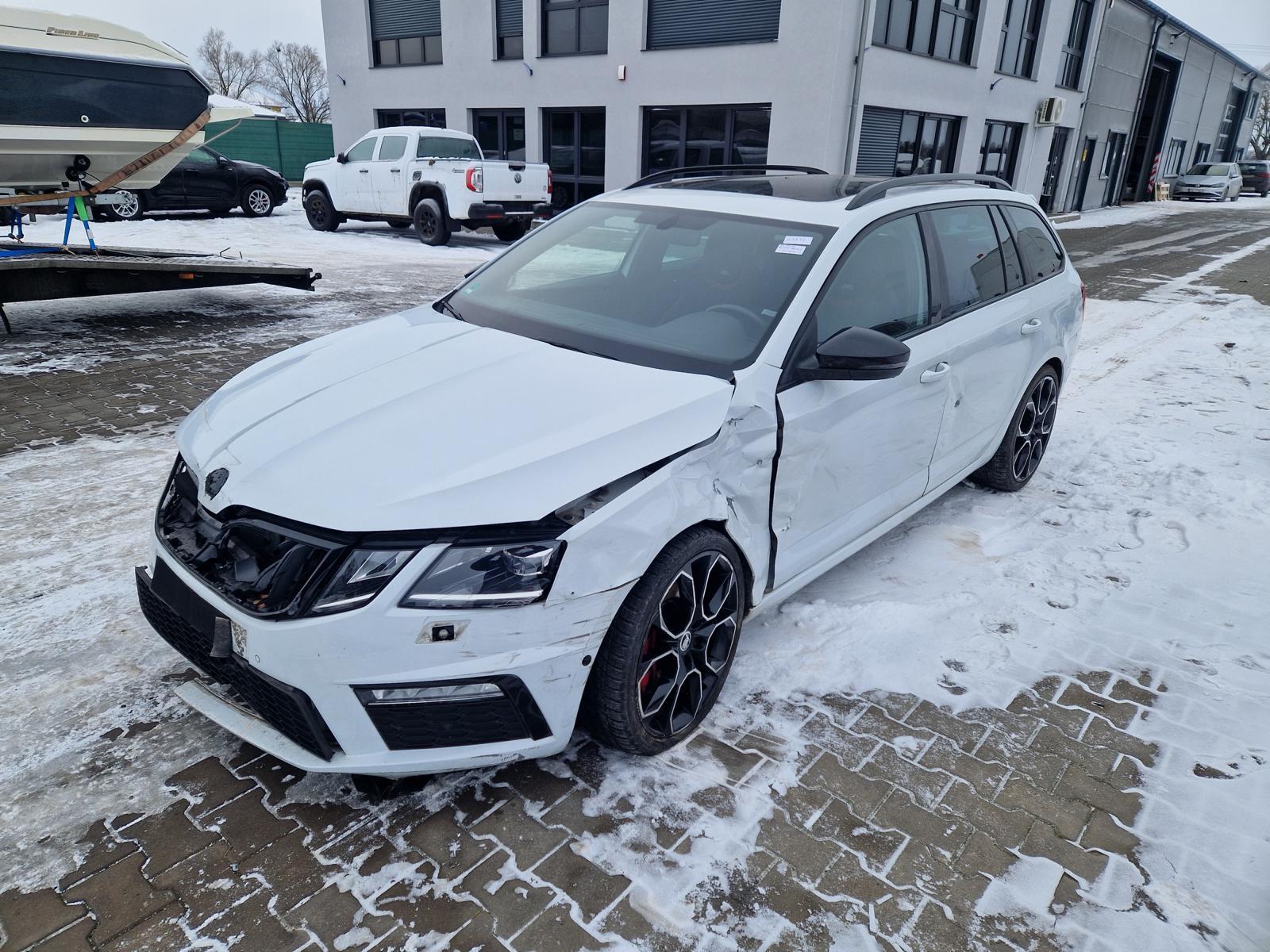 Skoda Octavia 2.0 TSI RS Android Auto Metallic