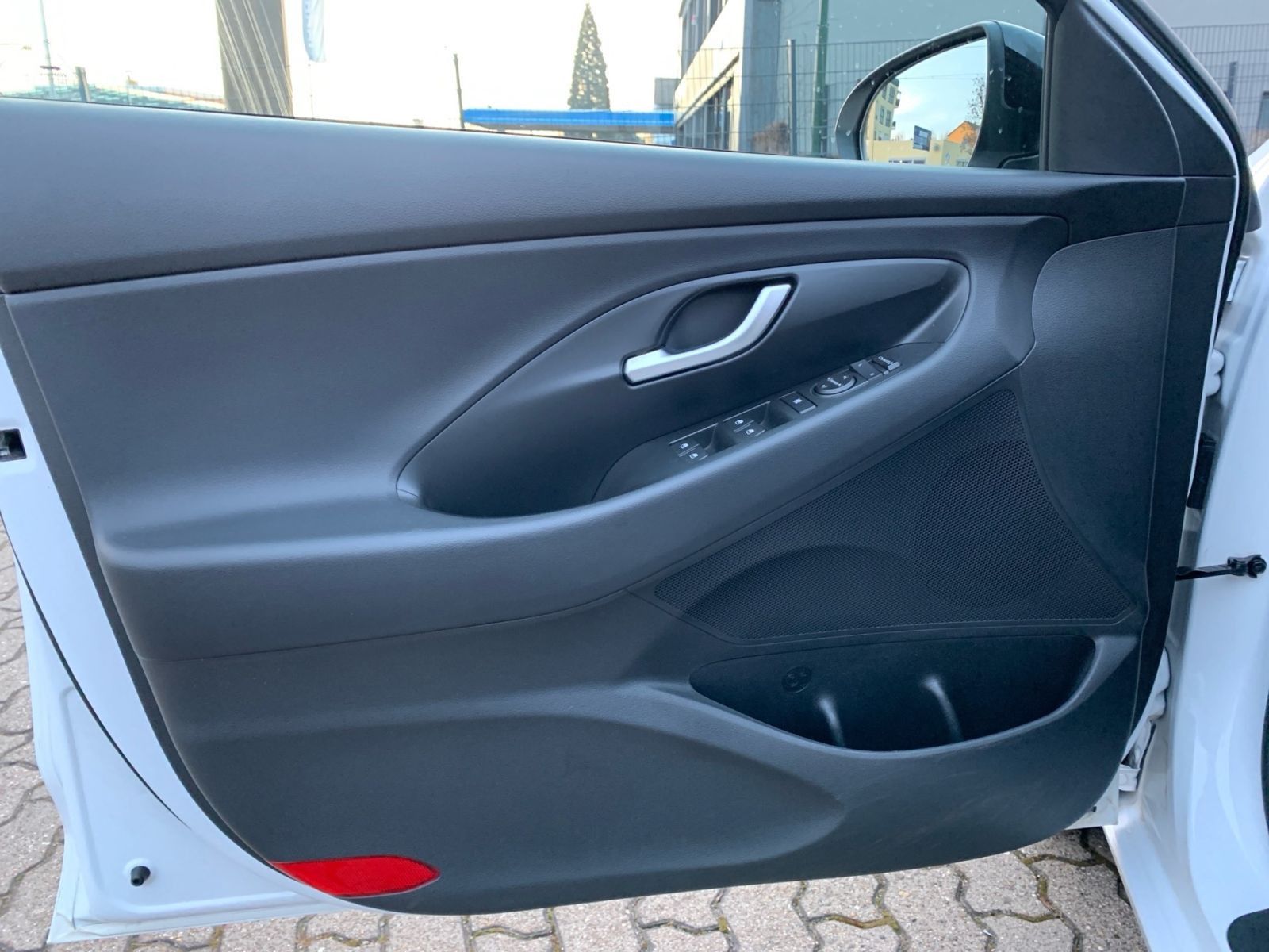 Fahrzeugabbildung Hyundai i30 Kombi 1.4 T-GDI 7-DCT YES! Plus LED AHK