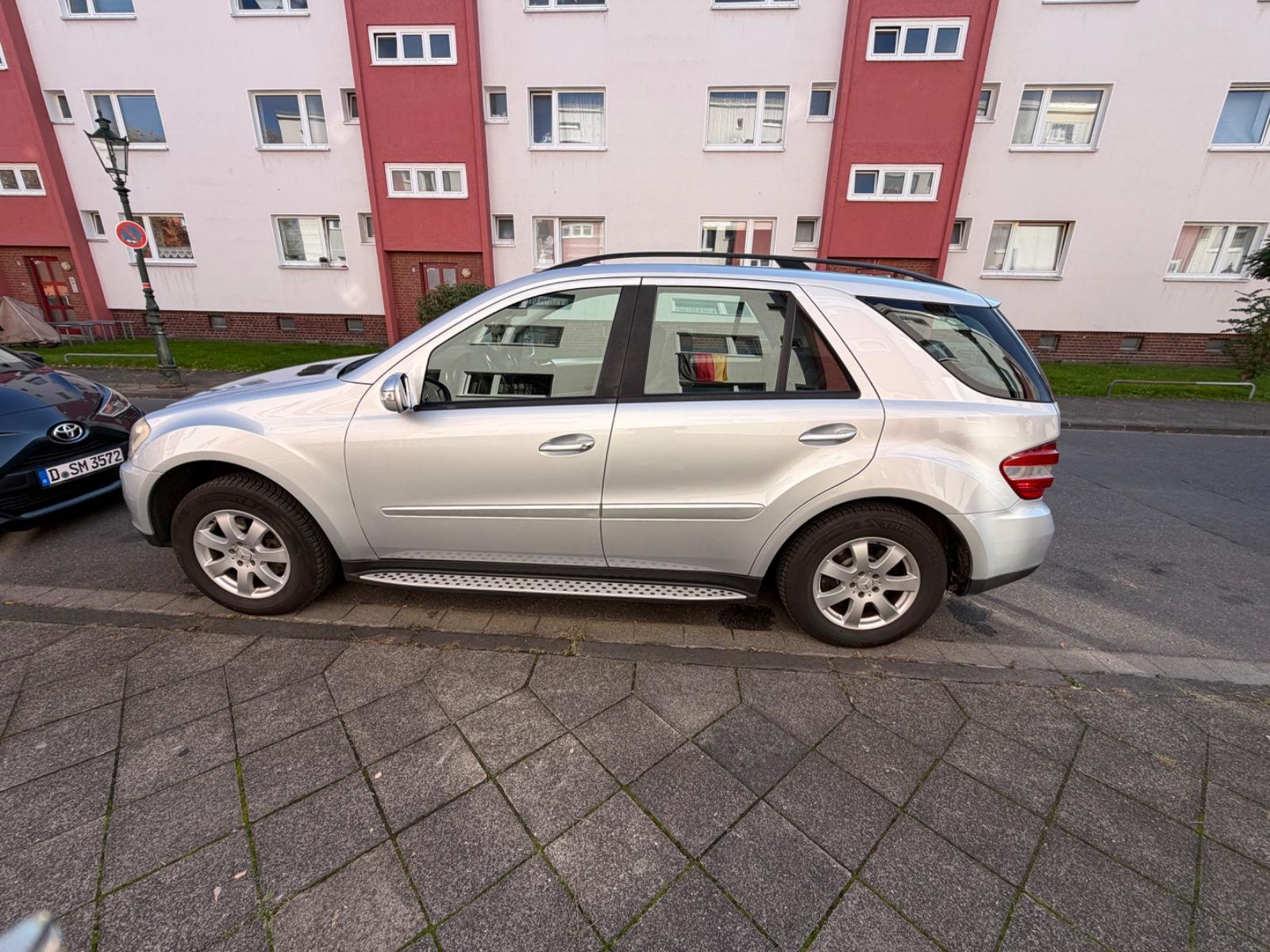 Mercedes-Benz ML280 2006 — photo 9
