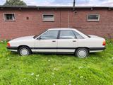 Audi 100 2.0l 5-Zylinder - Audi 100 mit Benzin-Antrieb: Limousine, Zylinder