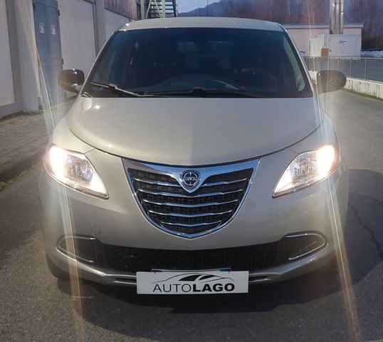 Lancia Ypsilon 0.9 TwinAir 85 CV.. Automatica..N