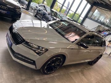 Skoda Superb Combi Sportline 4x4 *1.HAND*19%MWST.*ALCA