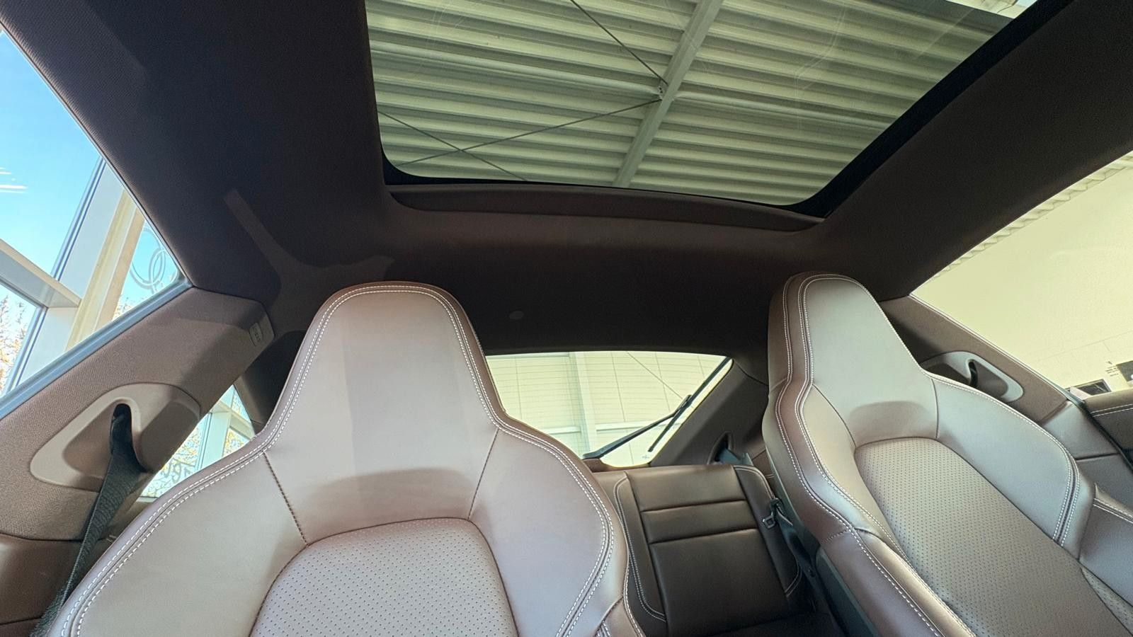 Fahrzeugabbildung Porsche 992 4 S/Lift/Vierradlenkung/Sonnendach/Voll!