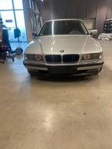 BMW e38 735i - BMW 735 aus 1998