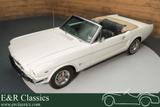 Ford Mustang Cabrio | restauriert | 289CUI V8 | 1966 - Ford Mustang aus 1966: Cabrio
