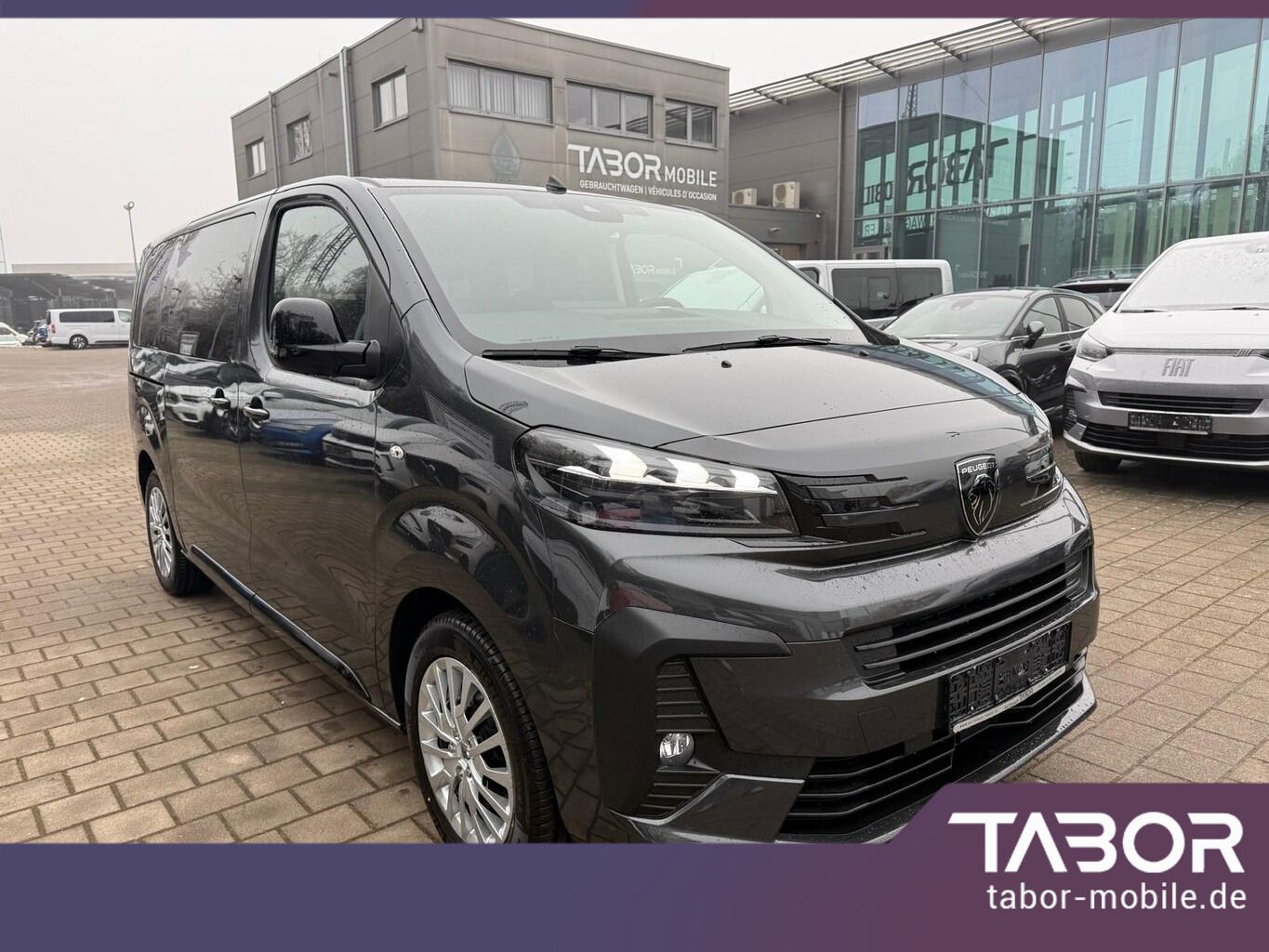 Peugeot Traveller - Bild 3