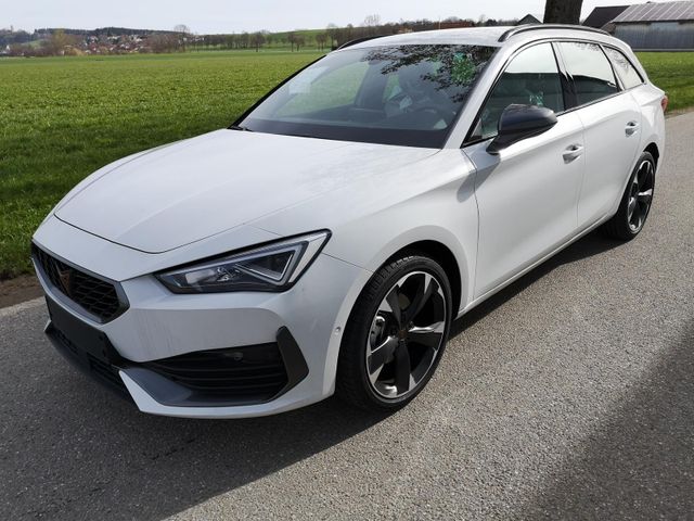 Cupra Leon Kombi 1.5 eTSI DSG Navi ACC Cockpit LED el.