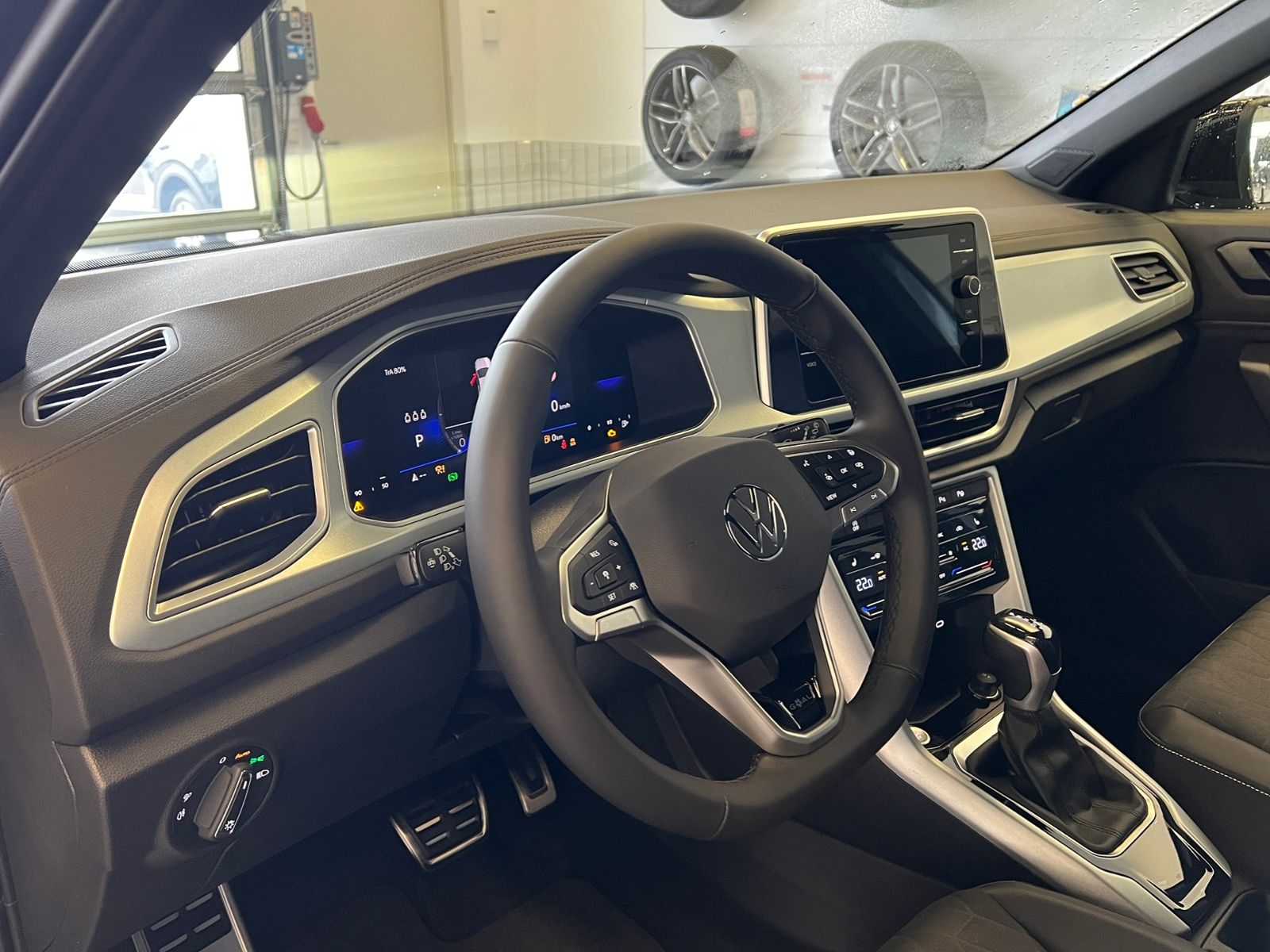 Fahrzeugabbildung Volkswagen T-Roc GOAL 2.0 TDI DSG *AHK,KESSY*