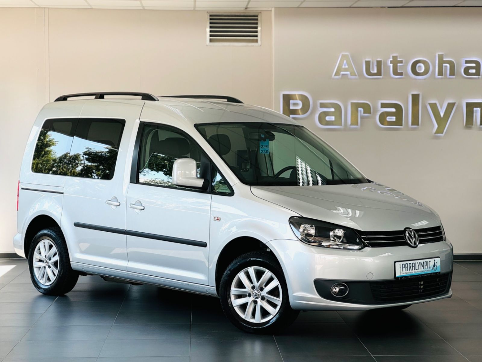 Caddy Comfortline TSI Behindertengerecht-Rampe